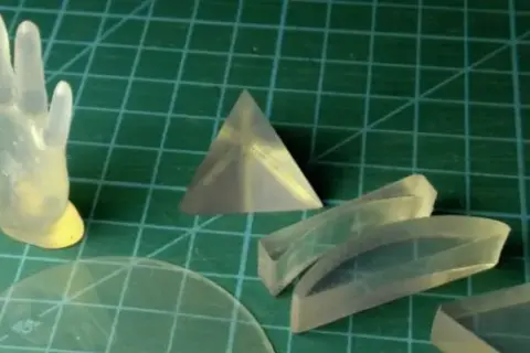 Jak druk 3D folia soczewkowa zmienia postrzeganie grafiki 3D