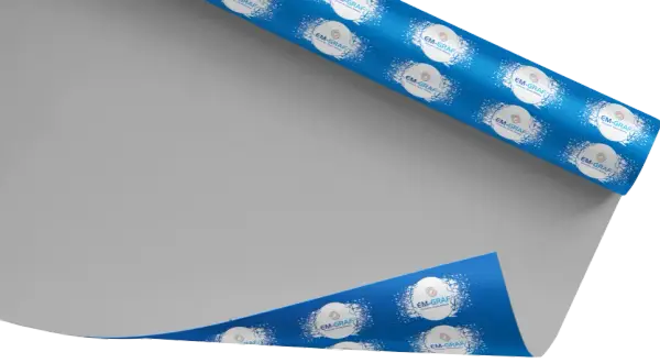 Jak druk na folii samoprzylepnej zmienia Twoje projekty reklamowe