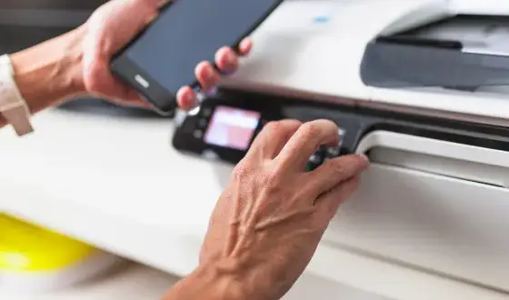Czy można drukować z telefonu? Odkryj łatwe metody i porady