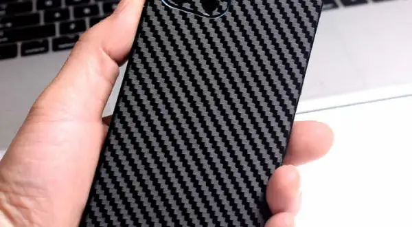 Najlepsze folie druk iPhone: jak chronić ekran przed zniszczeniem